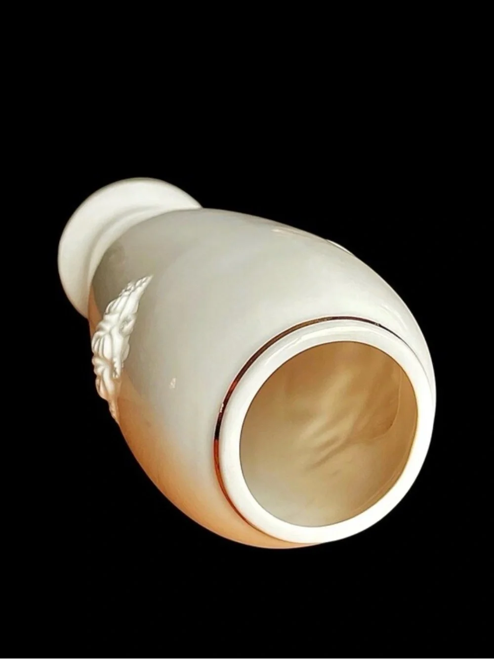 Lenox Rosebud Fine Ivory Porcelain Vase with 24k Gold Trim 7.5”